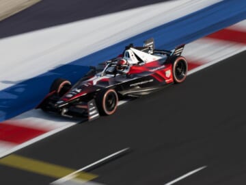 Wehrlein wins as leader Rowland suffers problems on final lap